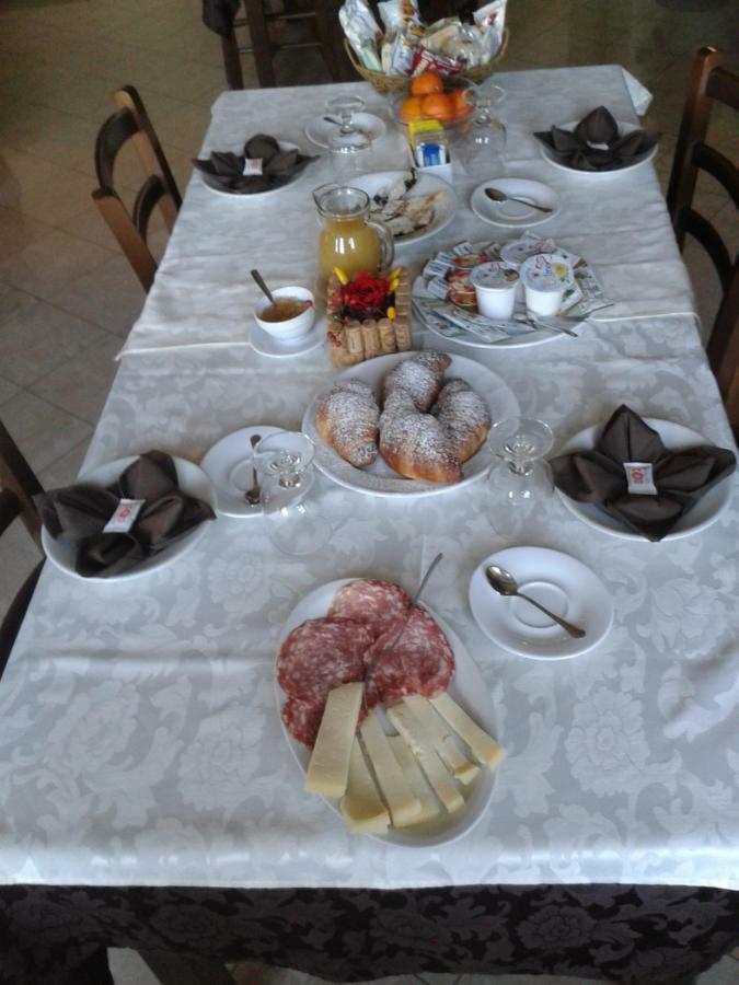 Locanda "Alla Rosa" Lusiana Ngoại thất bức ảnh